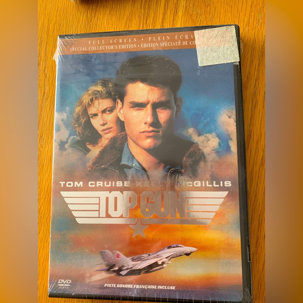 Top Gun DVD Full screen, special collectors edition 1986. Still in packaging.